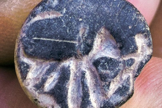 Kamen pečat sa prikazom Samsona?