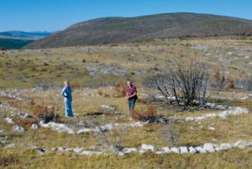 Arheolozi otkrili stаroslovenski hrаm nа vrhu Pešterа
