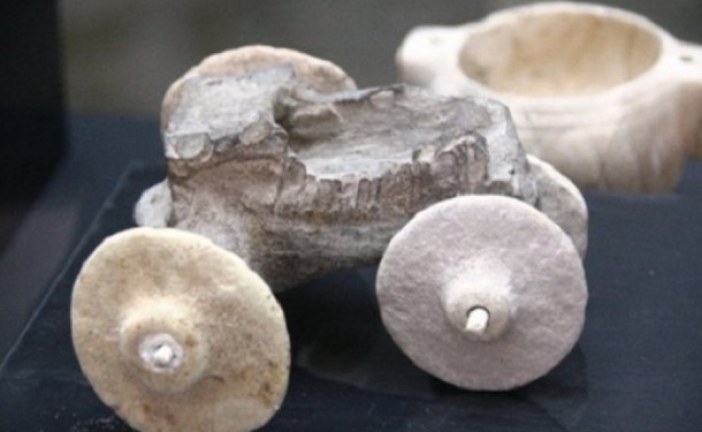 Naučnici u čudu: Pronađen autić-igračka star 7.500 godina