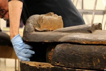 Otvoren kovčeg egipatske mumije star 2 i po hiljade godina