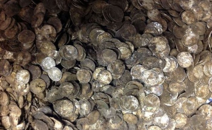 Arheolog amater iz Britanije pronašao novčiće vredne više od milion funti