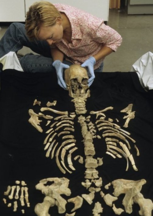 Misteriozni skelet "čoveka iz Kenvika"