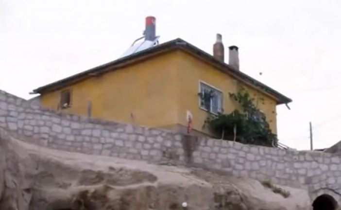 VELIKO OTKRIĆE: Renovirao kuću, a ono što je pronašao zapanjilo je ceo svet (VIDEO) (FOTO)