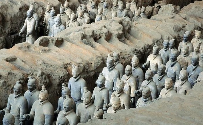 Misterija ratnika od terakote, vojske imperatora