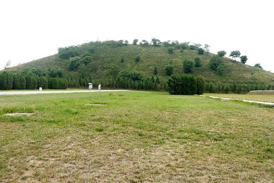 Stotinu skrivenih divova: Tajna zabranjenih kineskih piramida