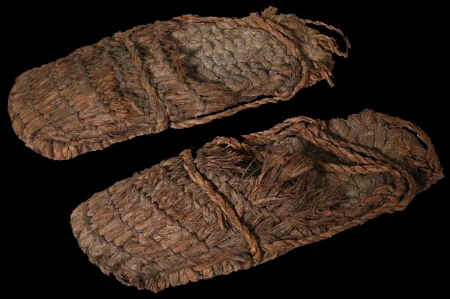  Obuća nađena u Fort Rok pećini, stara oko 10.000 godina 