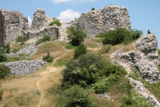 Otkriveni temelji crkve u tvrđavi kod Novog Brda