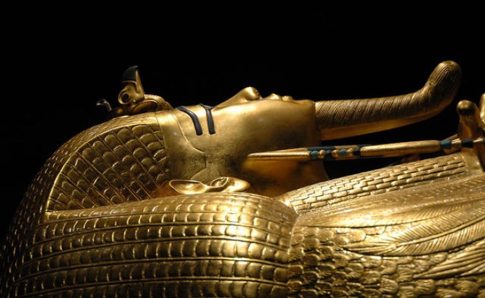OVO SU NEKI OD PREDMETA KOJI SU PRONAĐENI U TUTANKAMONOVOJ GROBNICI (FOTO)