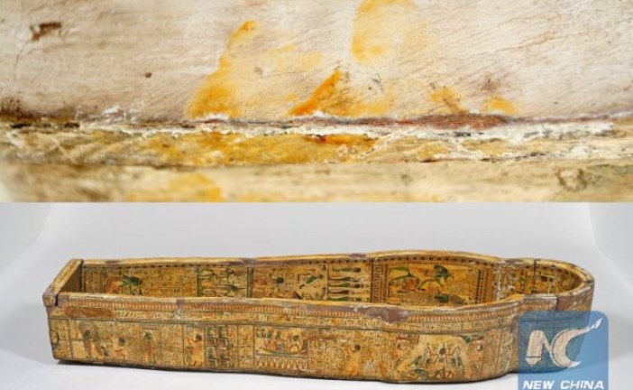 Na egipatskom kovčegu pronađeni otisci prstiju stari 3.000 godina