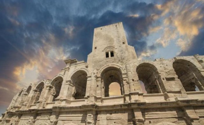 U Arlu otkrivene vredne slike iz rimskog perioda