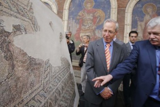 Američki ambasador otvorio restaurirane mozaike u carskoj palati u Sirmiumu