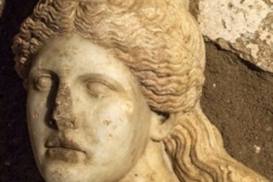 Amfipolis: Mermerna sfinga je novo arheološko otkriće