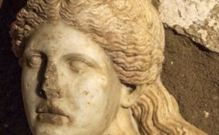 Amfipolis: Mermerna sfinga je novo arheološko otkriće