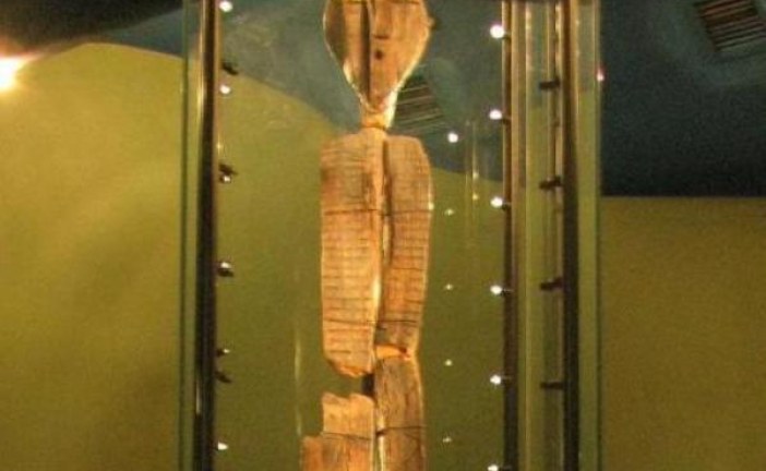 Čuvar tajni: Misteriozna statua starija je od egipatskih piramida i Stounhendža