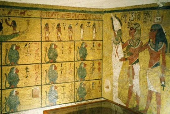PREOKRET: U Tutankamonovoj grobnici nije skrivena kraljica Nefertiti nego neko POTPUNO DRUGI?!